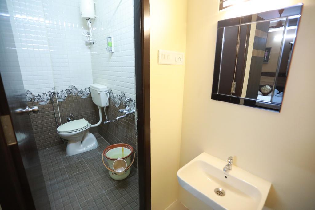 S4 Residency Hotel Csennai Kültér fotó